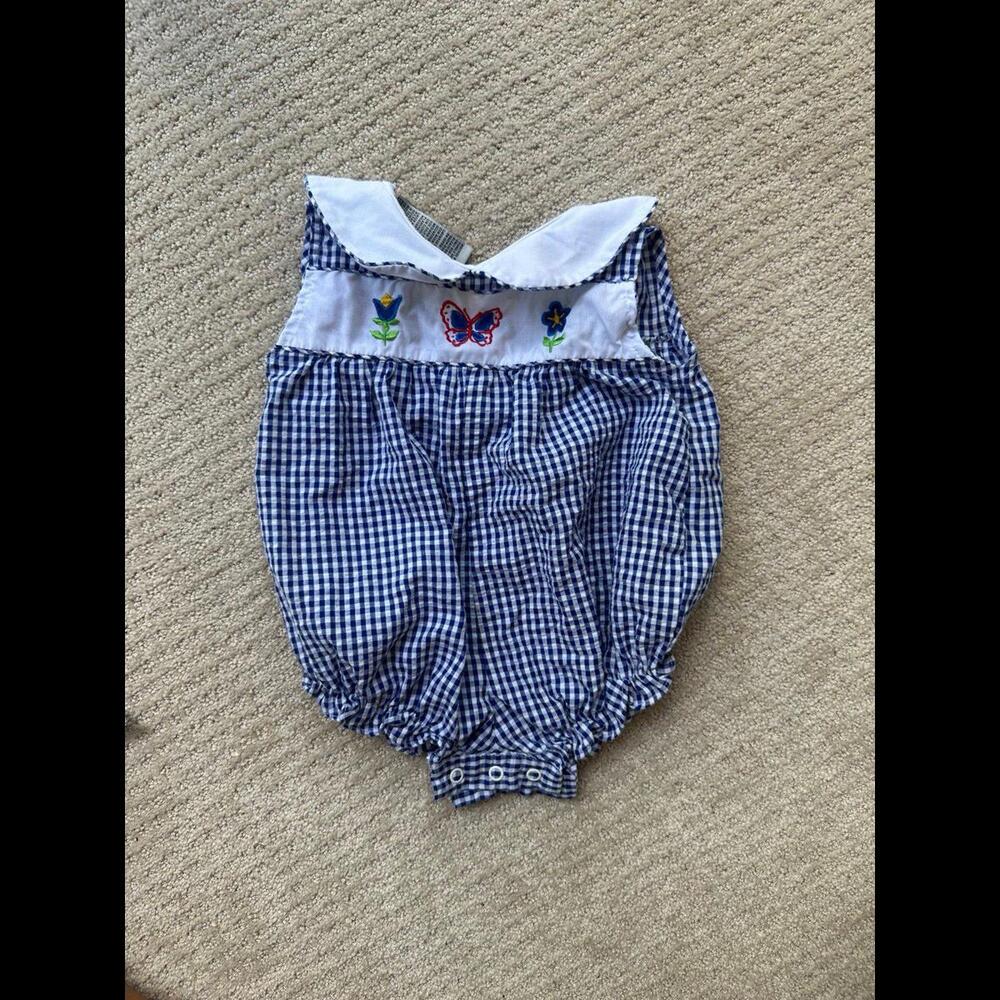 Smocked bubble
